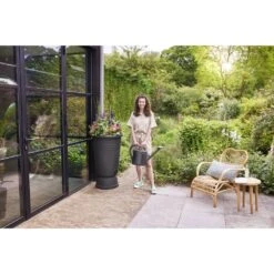 Elho Green Basics Regenton Plus 110ltr Zwart 9 Elho Green Basics Regenton Plus 110ltr Zwart -Tuingereedschap Winkel elho green basics regenton plus 110ltr zwart 1000x1000 64aebace8dbbb l